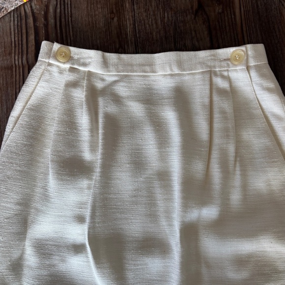 Vintage Christian Dior Elegant Cream Women's Skirt Size 8 With Pockets! - Picture 2 of 14